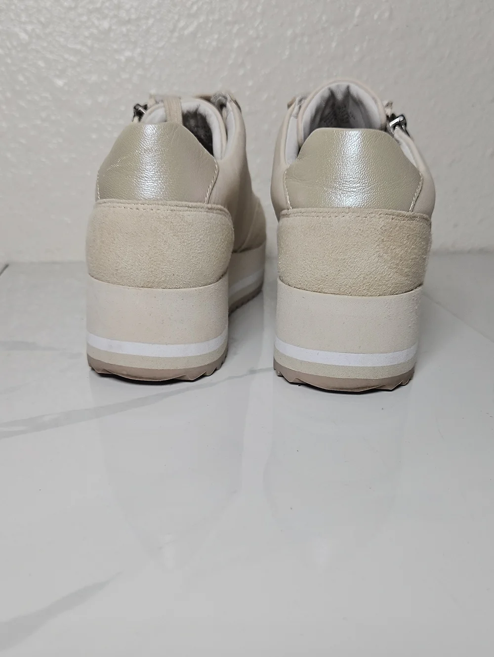 Johnston & Murphy Leather Gracie Platform Sneakers With Side Zip Detail